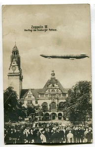 AK Duisburg, Luftschiff Zeppelin III, LZ 3 über dem Rathaus um 1909 - Picture 1 of 2
