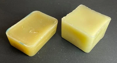 2 Wachsblöcke Kerzenwachs hell 421 g + 600 g Gesamtgewicht ca. 1 kg - Bild 1 von 2