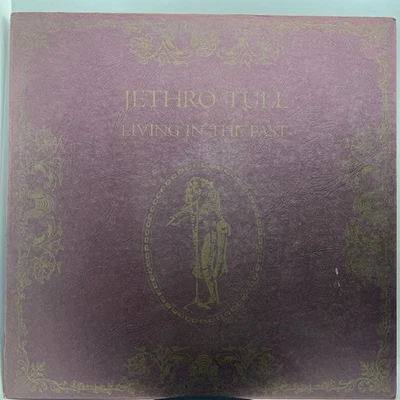 Jethro Tull Living In The Past 2xLp Chrysalis 2CH1035 VG+ - Image 1 of 4