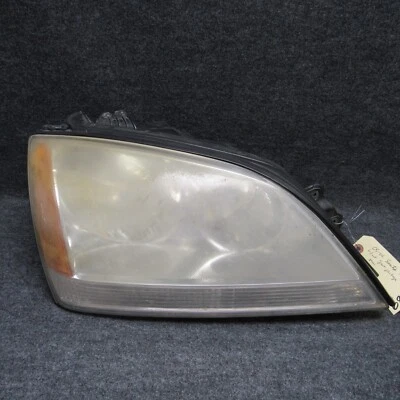 Faro lateral derecho pasajero Kia Sorento 2005-2006 OEM 68921 Foto 1 de 4