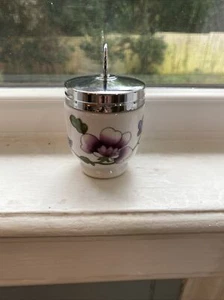 "Coddler de huevos Royal Worcester de colección, porcelana floral Astley, Inglaterra 2 1/2""" - Imagen 1 de 3