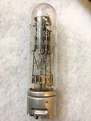 Telefunken RS237 211 VT-4-C NUEVO EN CAJA Probado Nuevo de Lote Antiguo Caja Original Foto 1 de 4