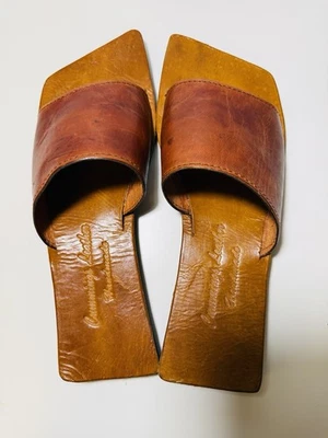 Cummings皮革手工时尚拖鞋凉鞋 — 第 1/4 张图片