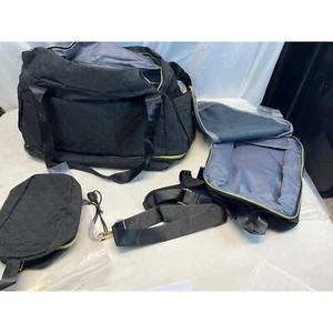 Wickeltasche Tasche schwarz gesteppt leicht Reise Wickelunterlage Schultergurt - Bild 1 von 8