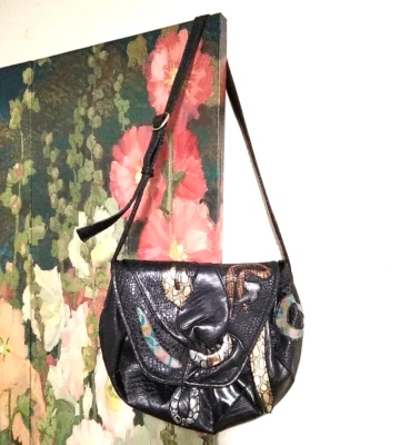 Cartera vintage NEW WAVE AÑOS 80 NAS negra dorada azul retazos PIEL DE SERPIENTE COREANA Foto 1 de 4