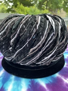Vtg Cloche Hat Black w White & Brown Doris Elegance USA Made No Sz Tag Worn Brim - Picture 1 of 11