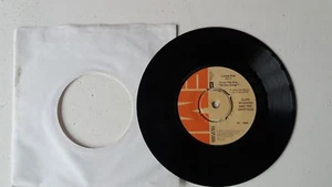 Cliff Richard - Living Doll - 7" Import Single (Ireland) - RARE EMI LABEL - Picture 1 of 2