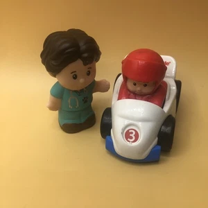 Fisher-Price Mattel Little People Wheelies Race Car 2009 + Animal Vet Boy - Picture 1 of 8