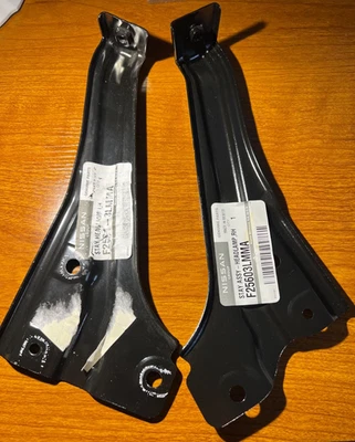 Juego de soportes de faros para Nissan NV200 2013-2021 LH y RH F25603LMMA F25613LMMA Foto 1 de 4