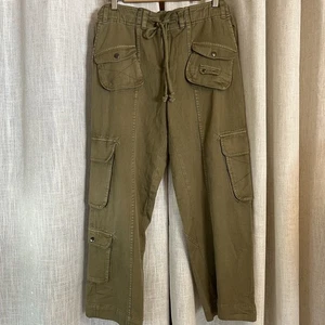 Pantalones cargo Free People Tahití en hierba seca verde oliva militar M grunge Gorpcore - Imagen 1 de 14