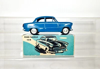 Marklin Ford Taunus 15 M art. 8018, rara ottime condizioni - Immagine 1 di 4