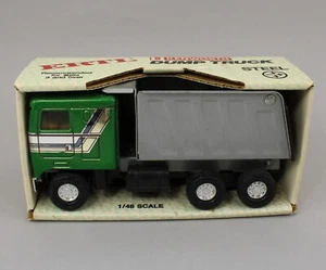 1:43 ERTL *GREEN & SILVER* KENWORTH COE Semi DUMP TRUCK *NIB* Stock #3203 - Picture 1 of 2