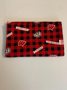 University of Wisconsin Badgers Cotton Fabric 1-1/2 yds - Picture 1 of 1