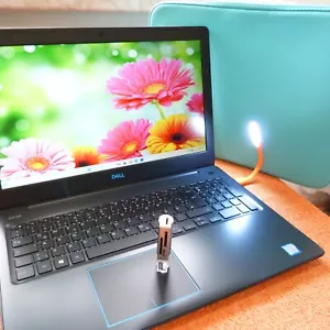 Dell 3579 G3 P75F Carbon Look l 15 Zoll FULLHD l SSD l Windows 11 l GeForce GTX - Bild 1 von 12