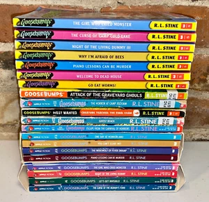 Lot Of 20 Vintage Original Series Goosebumps Books - R.L. Stine - Imagen 1 de 5