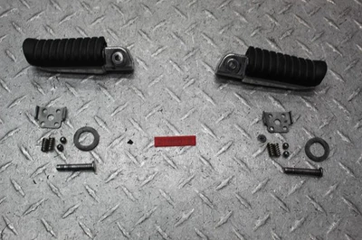 2015 KAWASAKI VERSYS 650 KLE650 PASSENGER FOOPEGS - Image 1 of 4