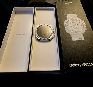 Samsung Galaxy Watch Ultra - Zdjęcie 1 z 5