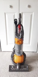 DYSON DC24 VACUUM CLEANER☆CLEANED☆SERVICED☆TESTED☆WARRRANTY☆ - Picture 1 of 19