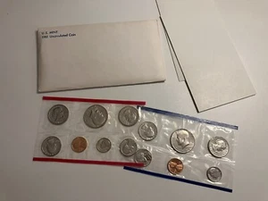 1981 US Mint 13 Coin Uncirculated Set Complete Philadelphia & Denver OGP - Picture 1 of 2