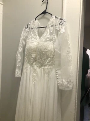 wedding dress - Image 1 of 4