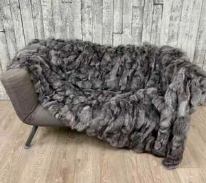 Luxury fox fur blanket throw. Real fur blanket - Picture 1 of 5