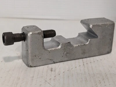 Braçadeira de aço especial para fabricantes de ferramentas 209860 \ torno  - Imagem 1 de 4