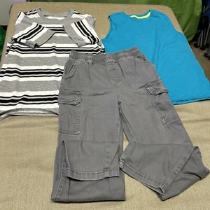 2-T-shirts And 1 Pants Lot/Boys/size 8 / - Picture 1 of 12