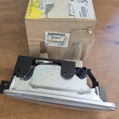 *NUEVO* Conjunto de lámpara delantera izquierda genuina 10358511 GM 1997-2005 Buick Century sedán Foto 1 de 4