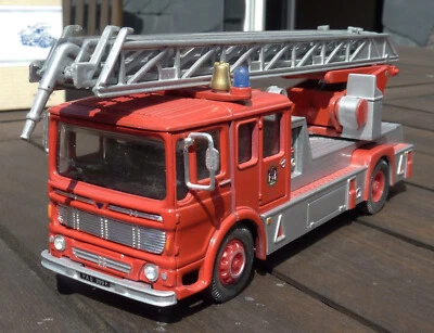 AEC Turntable Fire Engine"Bristol" Corgi Toys Classic 97386,ca.1:50,Top-Zustand! - Bild 1 von 4