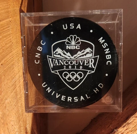 2010 NBC Vancouver Canada Official Olympics Hockey Puck Gufex Offical Canada Cover