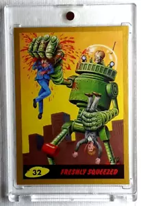 MARS ATTACKS THE REVENGE GOLD BOARDER CARD 32 FRESHLY SQUEEZED - Picture 1 of 2