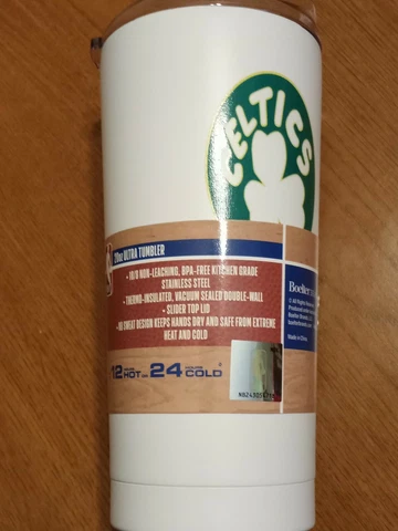 **NEW ** Boston Celtics 20 0z Ultra Tumbler Cover