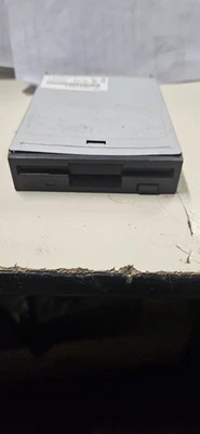 Panasonic JU-256A888PC 1.44MB 3.5" FDD EIDE Internal Floppy Disc Drive - Image 1 of 4