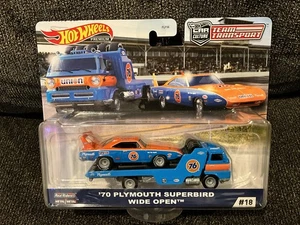 Hot Wheels Premium Car Culture Team Transport '70 Plymouth Superbird abierto de par en par - Imagen 1 de 2
