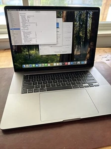 Apple MacBook Pro 16" 2019 - 32GB RAM 1TB - 2.6GHz Intel i7 - AMD Radeon 5300M e - Foto 1 di 9
