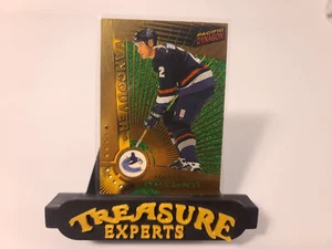 1997-98 Pacific Dynagon Mattias Ohlund Rookie Card Canucks Hockey NM-MT - Picture 1 of 2