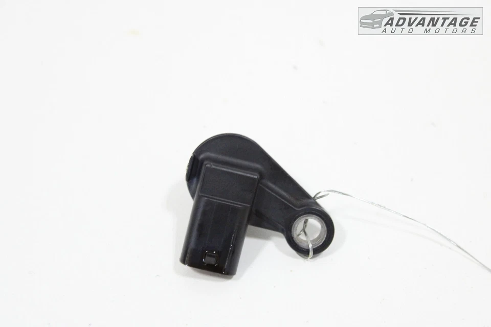 2016-2022 CHEVROLET CAMARO ENGINE RIGHT CAMSHAFT POSITION CONTROL SENSOR OEM - Image 1 of 4