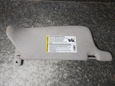 04 -11 Chevrolet Colorado Left Driver Side Sun Visor Shade Gray Used  OEM Foto 1 de 3