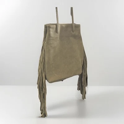 Bolso Bandolera Monserat De Lucca Petite Flecos Gamuza Cubo Taupe Boho Festival Foto 1 de 4