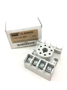  DAYTON 5X852N SOCKET, 8 PINS 15 AMP NEW IN BOX (A581) - Picture 1 of 2
