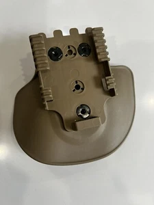 Safariland  Paddle & Safariland Quick Locking Receiver Plate LH FDE - Picture 1 of 2