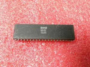 Vintage MOS 6502 6502A 6502AD 6502B DIP40 x 1pc - Picture 1 of 4