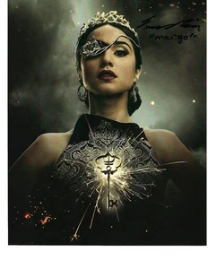 Summer Bishil - The Magicians signed photo - Picture 1 of 1