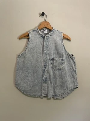 Vintage 1986 Tank Denim Sleeveless Button Up Light Wash Pocket Rare 2 - Image 1 of 4