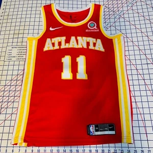 Nike Dry-Fit NBA Atlanta Hawks Trae Young #11 Jersey Size Youth Medium - Picture 1 of 11