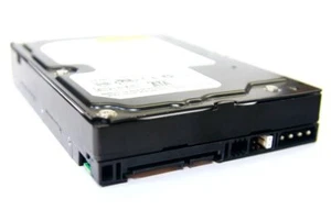 Western Digital Caviar SE 80GB SATA II 3.5 " 7200rpm 8MB Cache Black HDD WD800JD - Picture 1 of 1