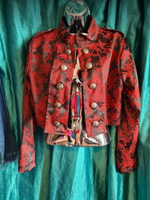unisex DarkStar, new red damask military style jacket.ch40" fringed lapels - Image 1 of 4