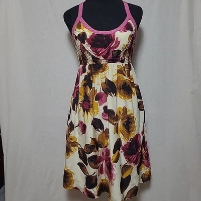 Vestido Moulinette Soeurs Seda 4 Floral Acuarela Púrpura Crema Marrón Primavera Foto 1 de 4