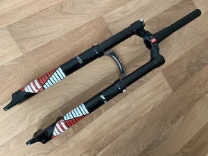 DT Swiss XMM 110 mm 26" Gabel schwarz 9QR tapered Federgabel MTB Mountainbike - Bild 1 von 15