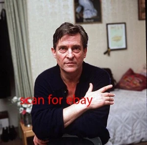 Jeremy Brett - Exclusive PHOTO 8x10 Rare FOTO 8385 - Bild 1 von 1